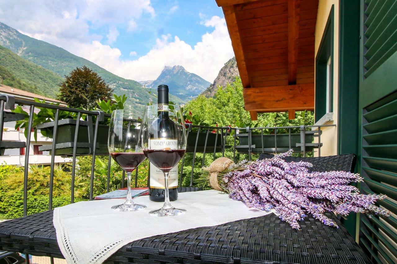 Sofi Apartment Chiavenna Buitenkant foto